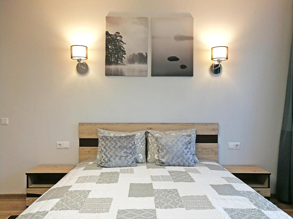 Siauliai Central Apartment @ Traku Street ภายนอก รูปภาพ